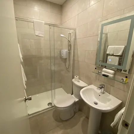 Hotel Hallahan'S