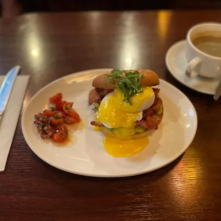 Hallahan's 호텔 발리나