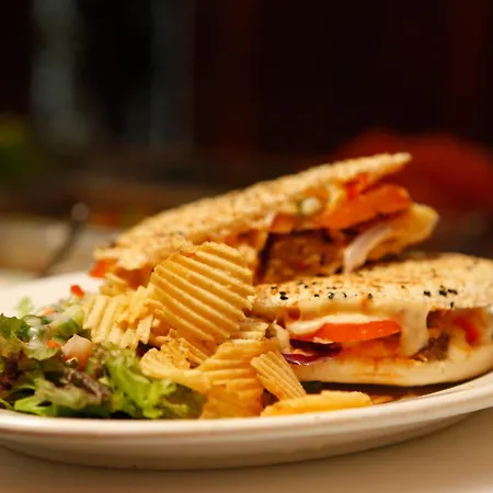 호텔 Hallahan's 발리나