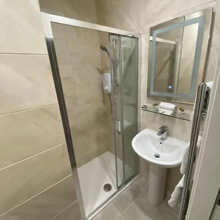 호텔 Hallahan's 발리나