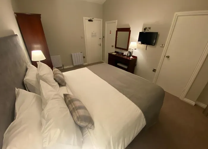 מלון Hallahan's 4*